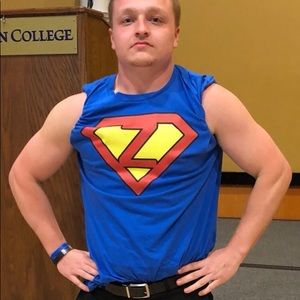 Meet your Posher, Logan